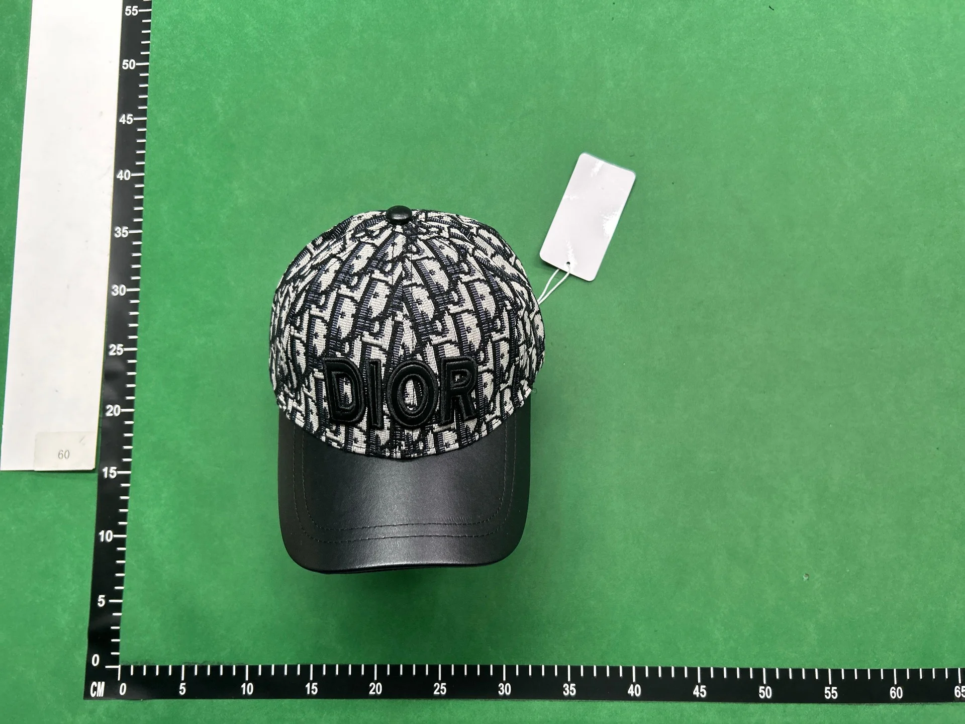 Fashion hat QC photo