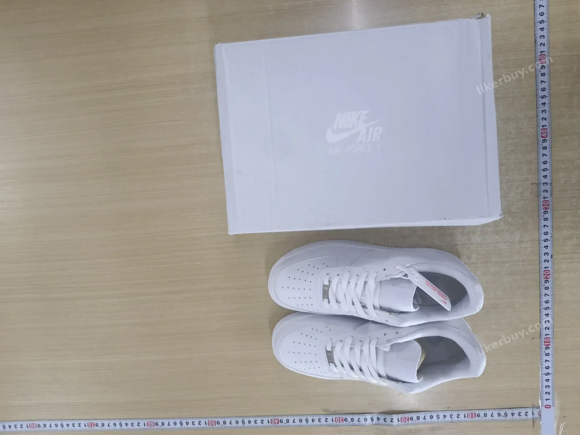 Nike Air Force One product reference 9