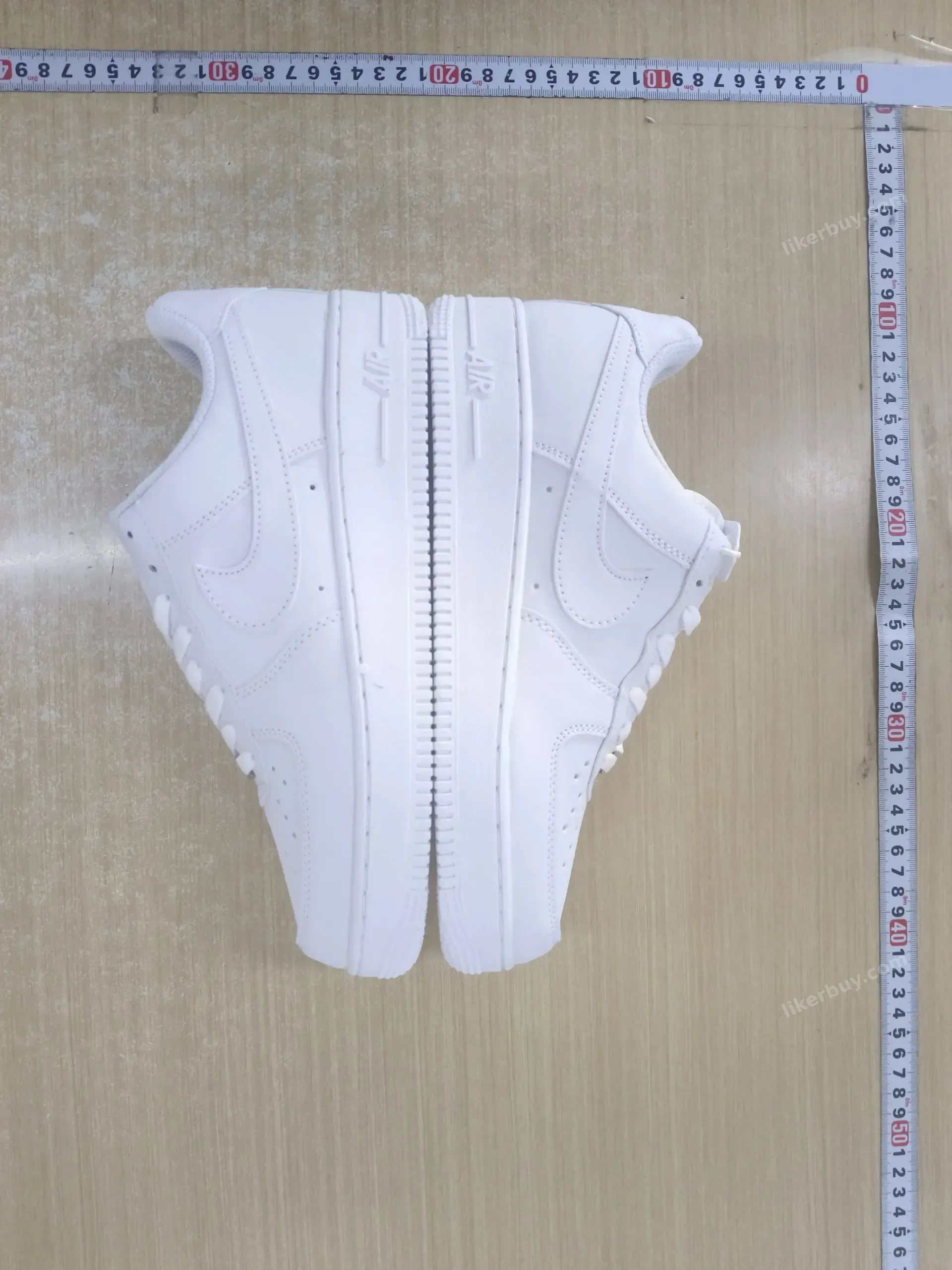 Nike Air Force One product reference 10