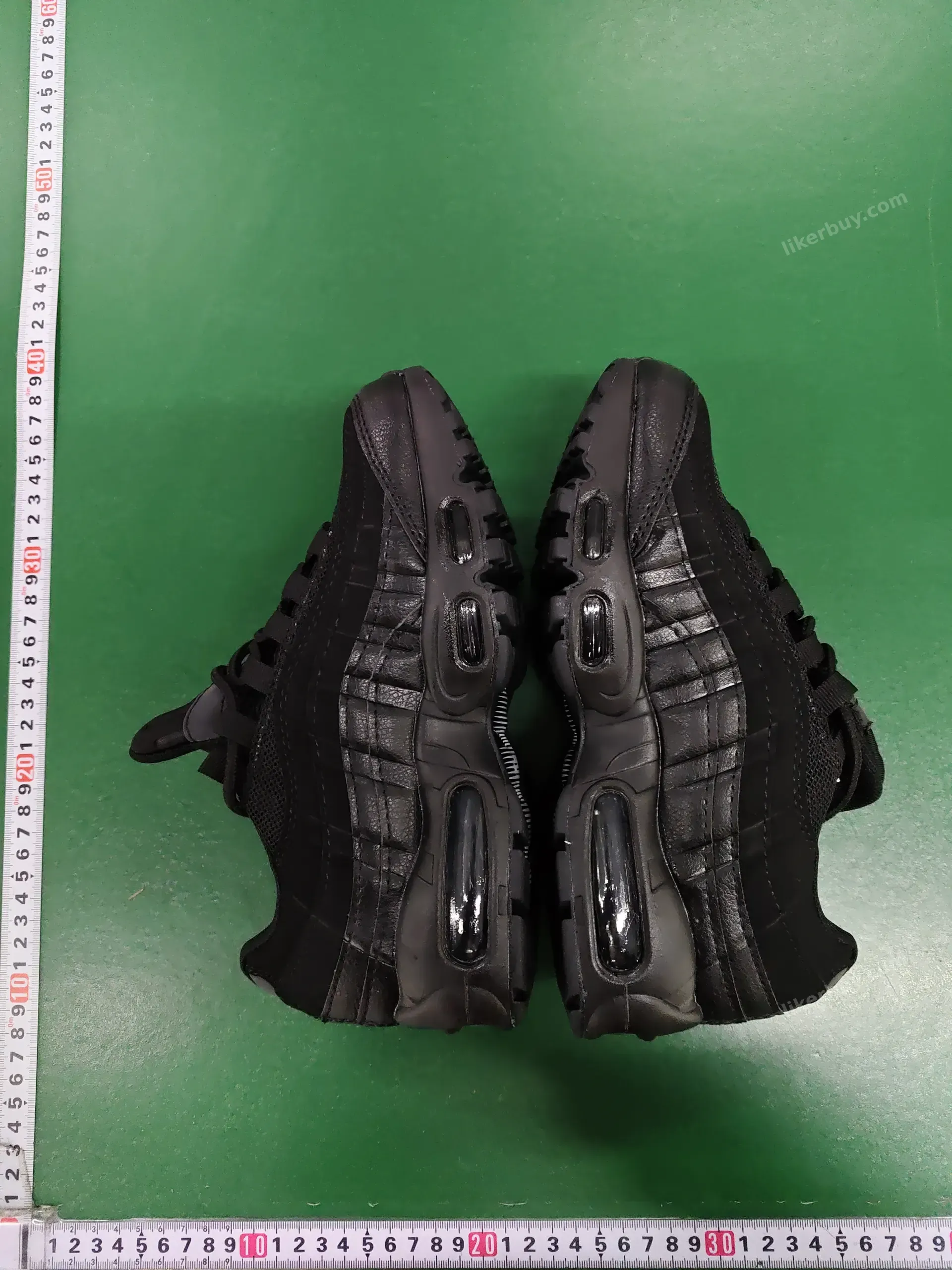 Nike air max95 shoes product reference 10
