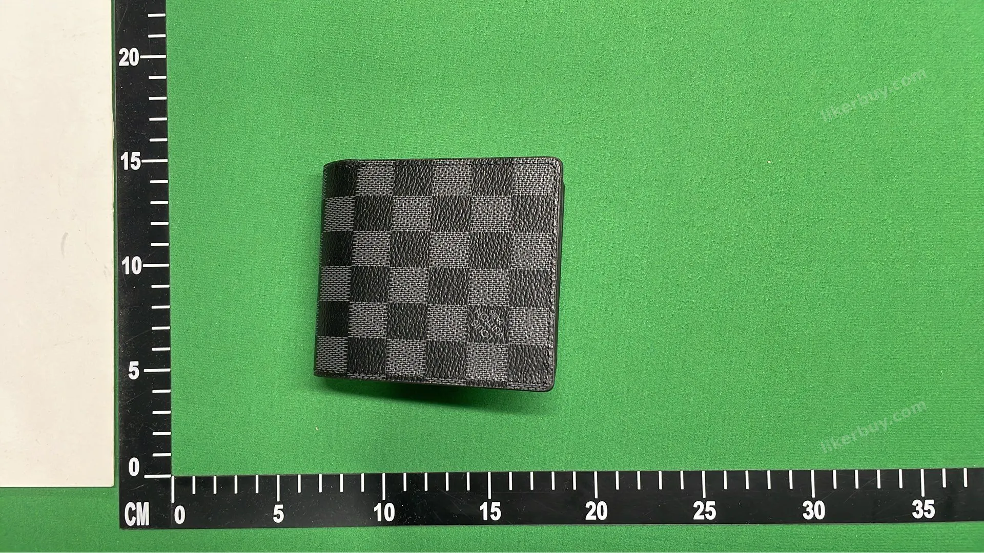 LV fashion wallet product reference 3