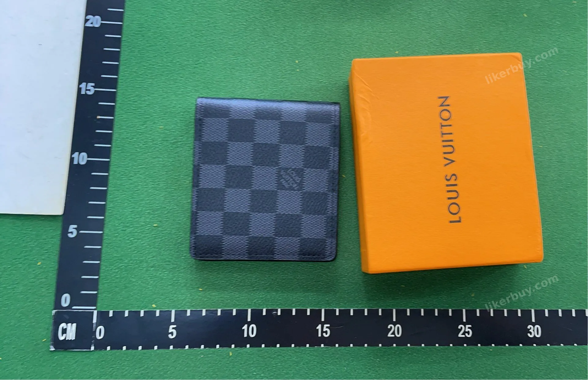 LV fashion wallet product reference 7
