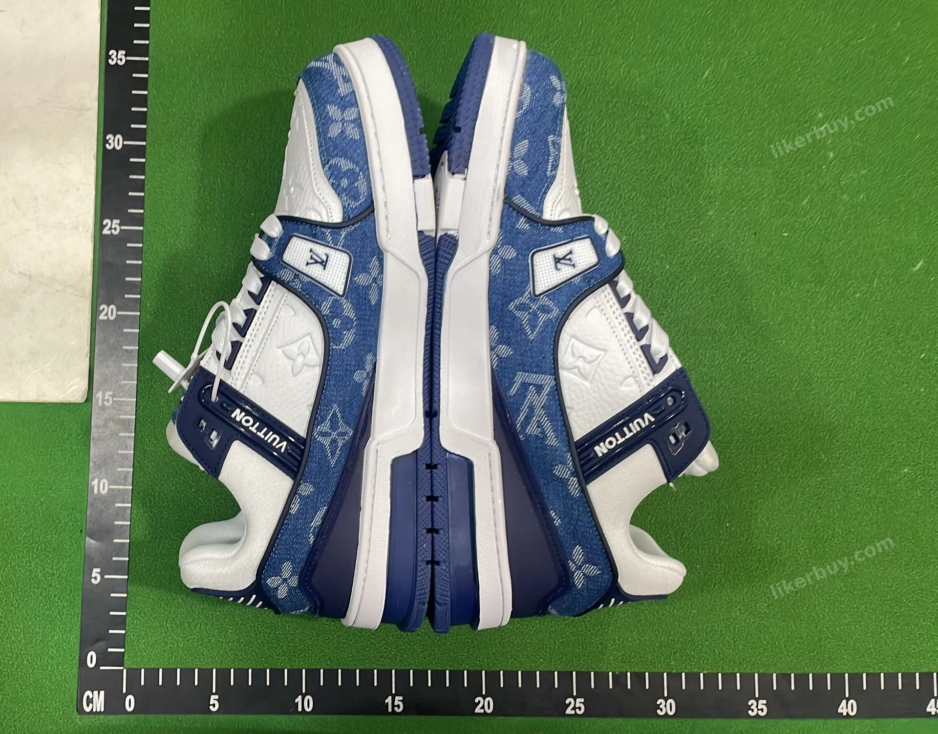 Louis Vuitton Trainer Sneaker product reference 3