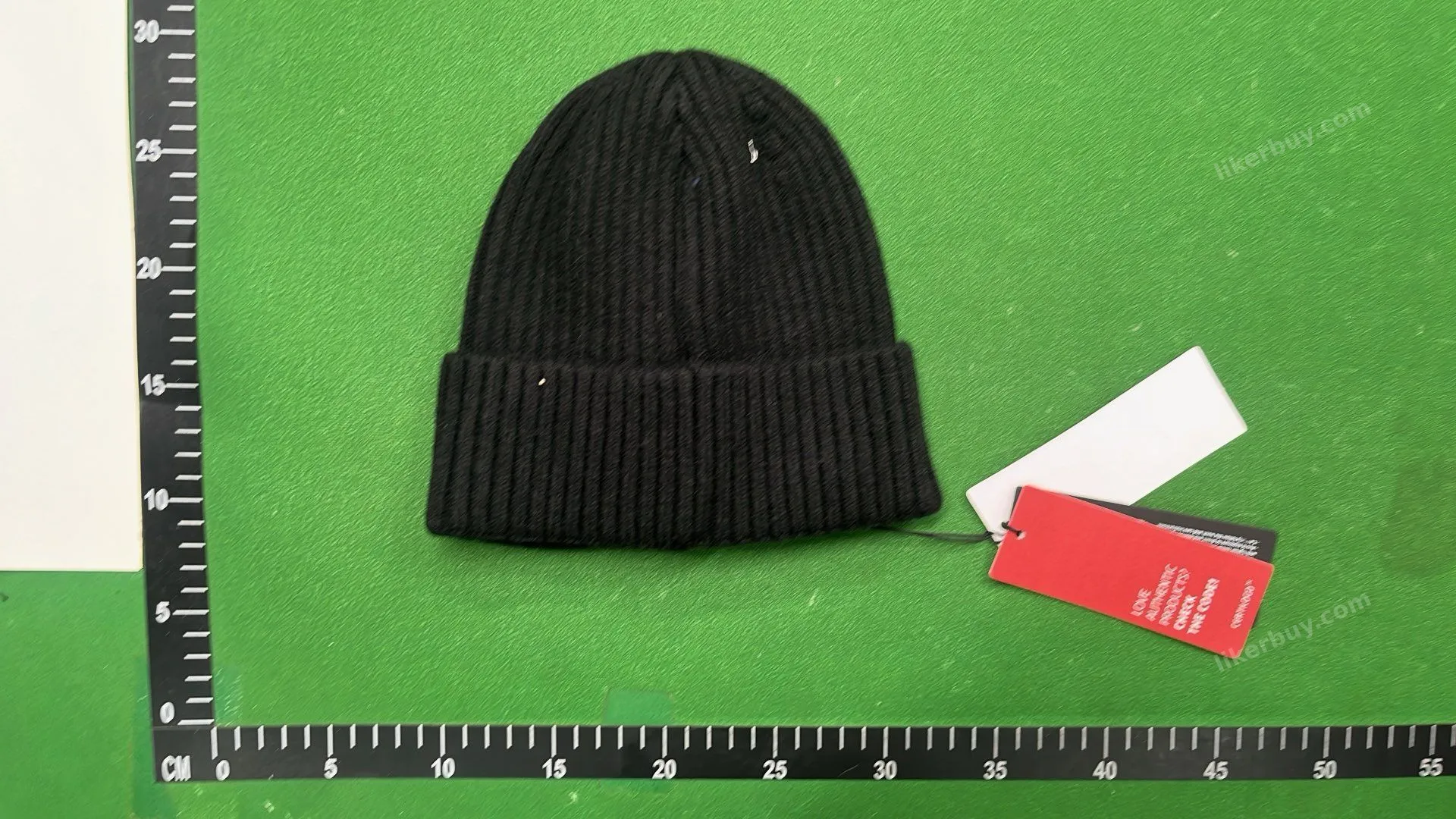 C.P. Company hat product reference 5