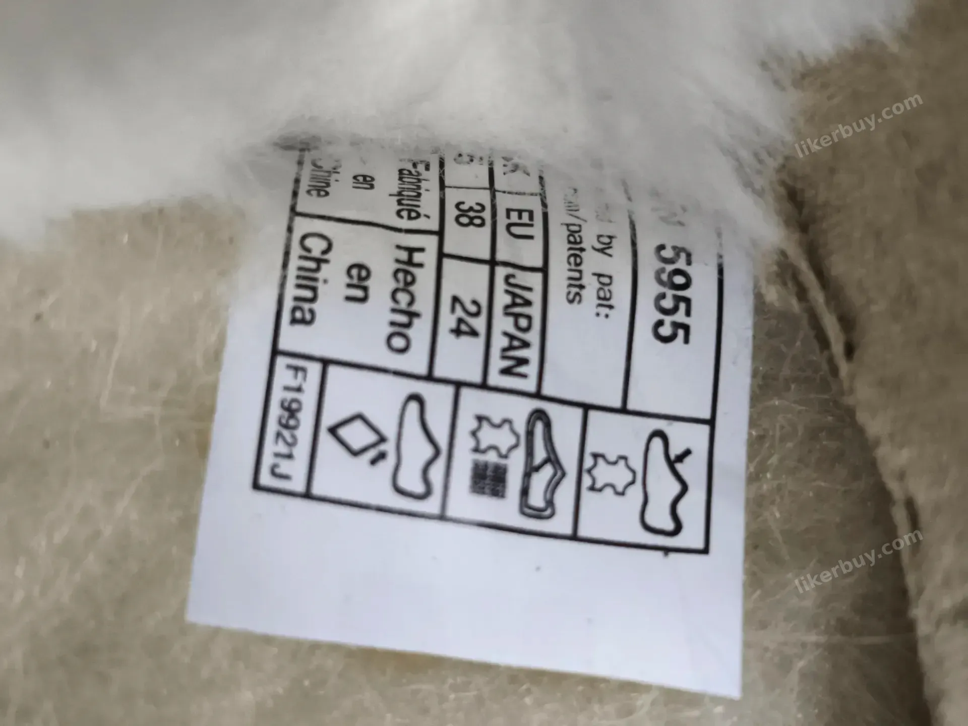 UGG boots product reference 3