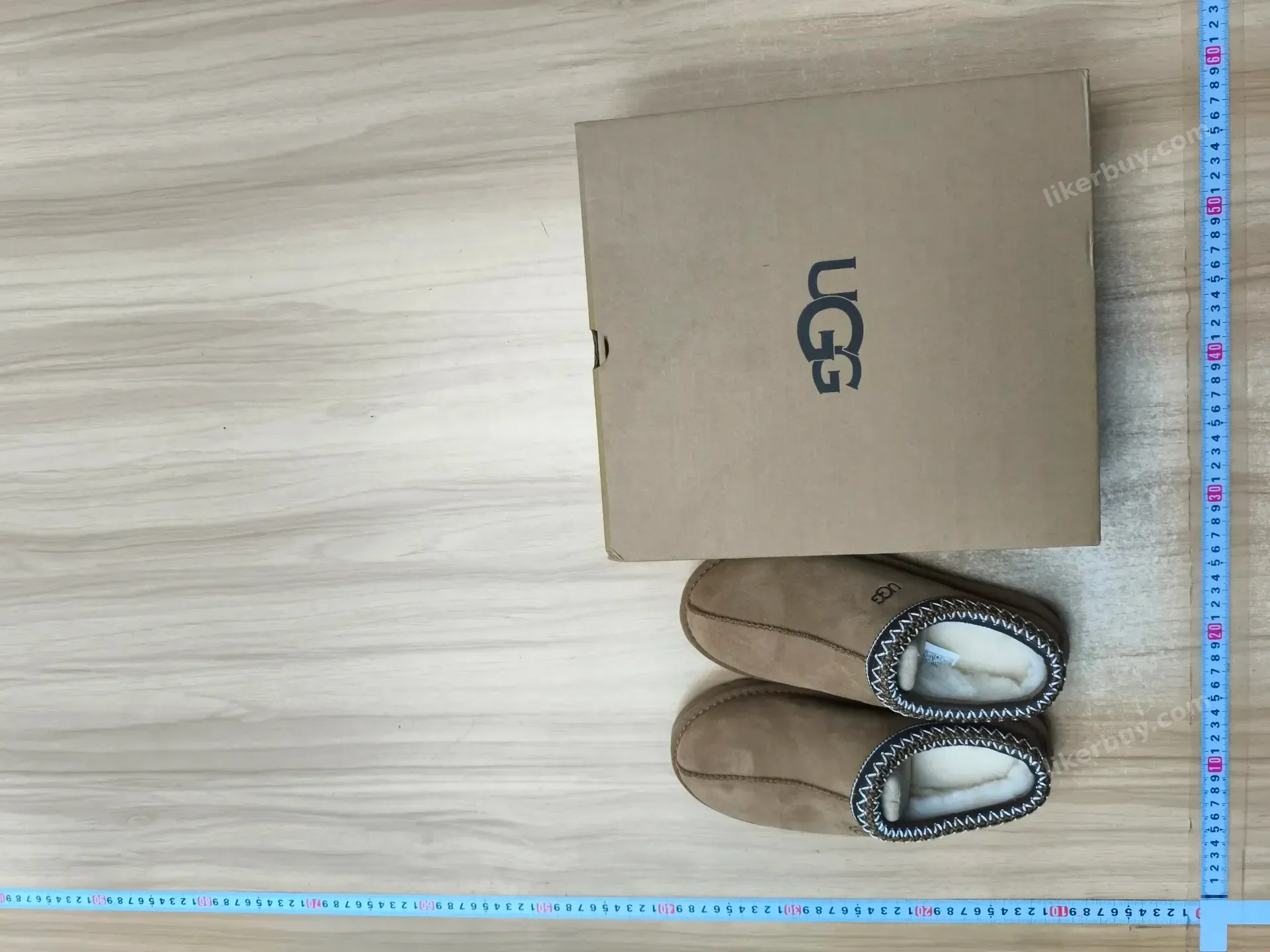 UGG boots product reference 1