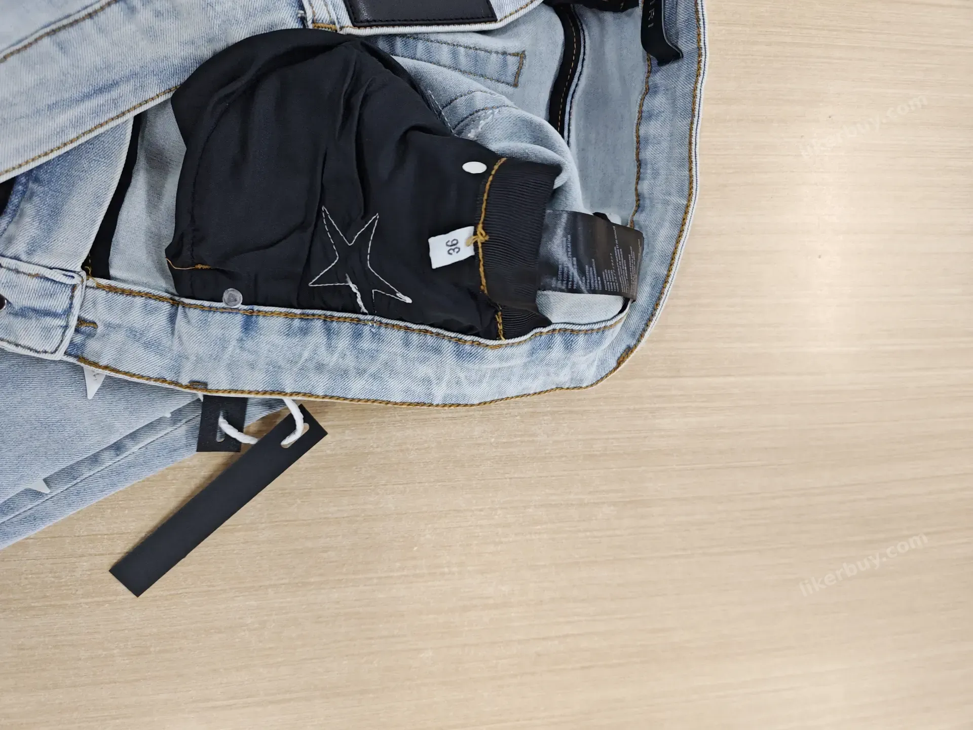 AMIRI Jeans product reference 9