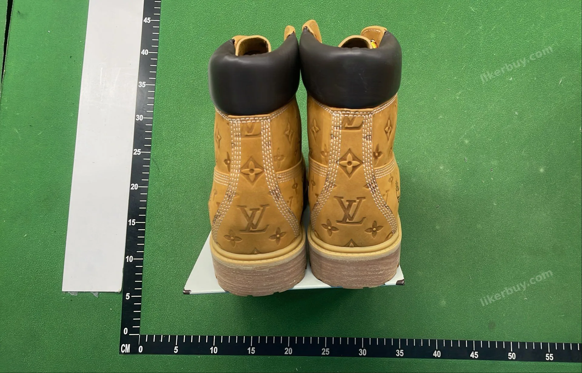 LV x Timberland product reference 4