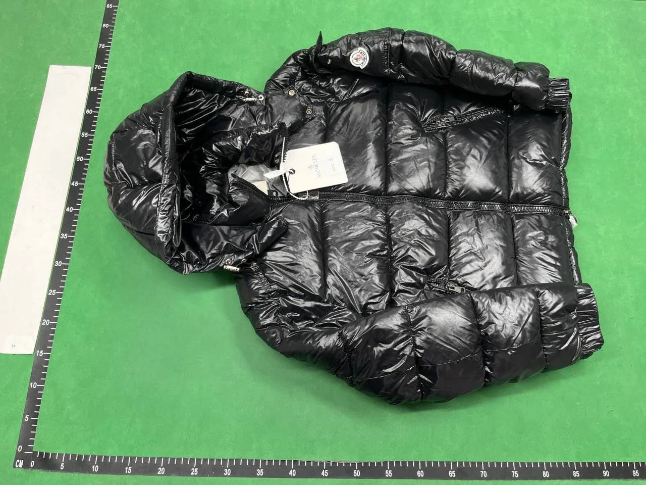 MONCLER Down Coat QC photo