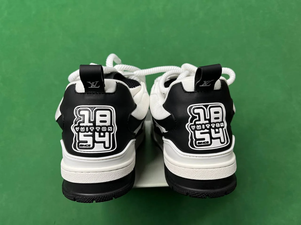 LV SHOES QC photo