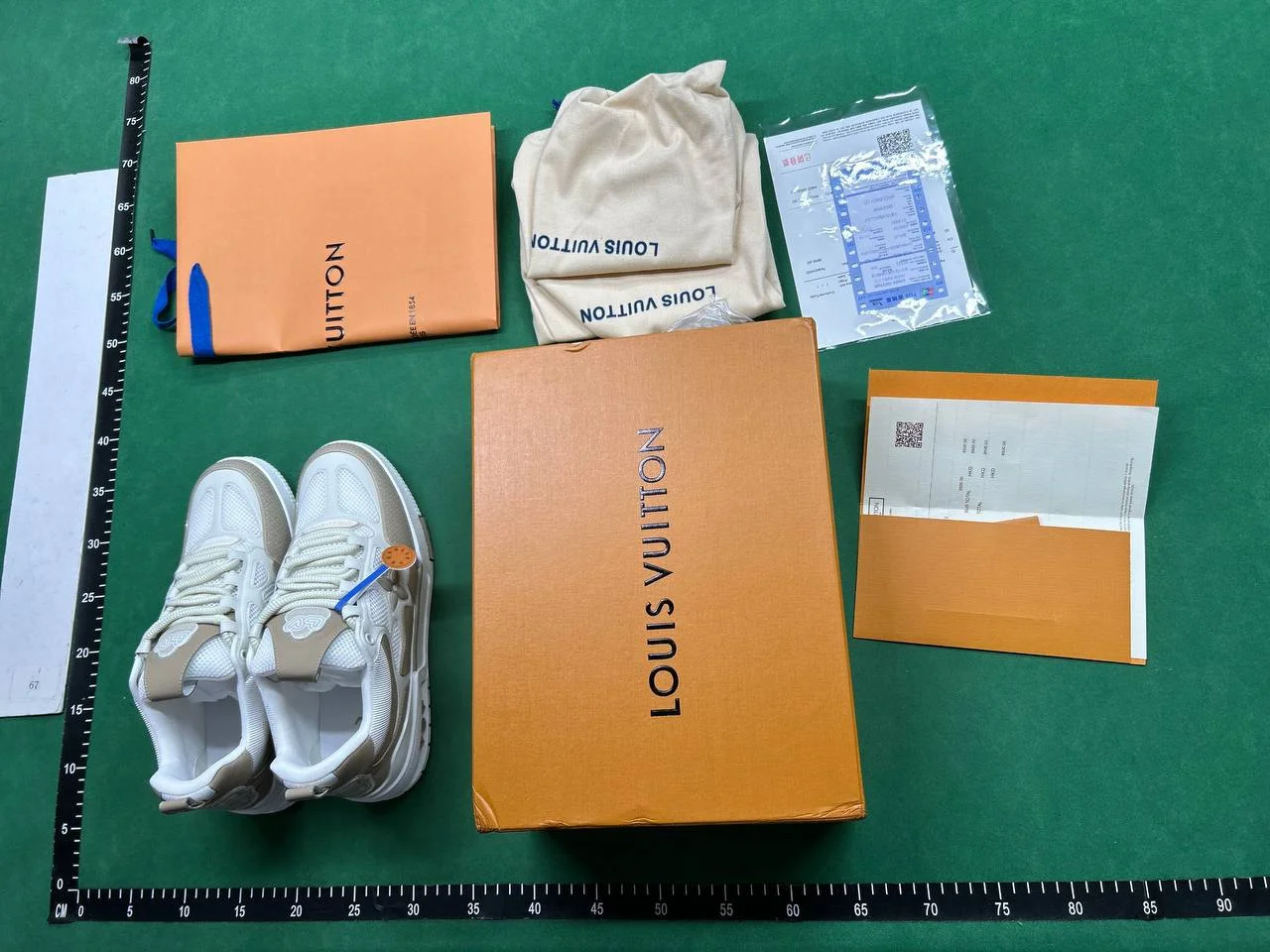 LV SHOES QC photo