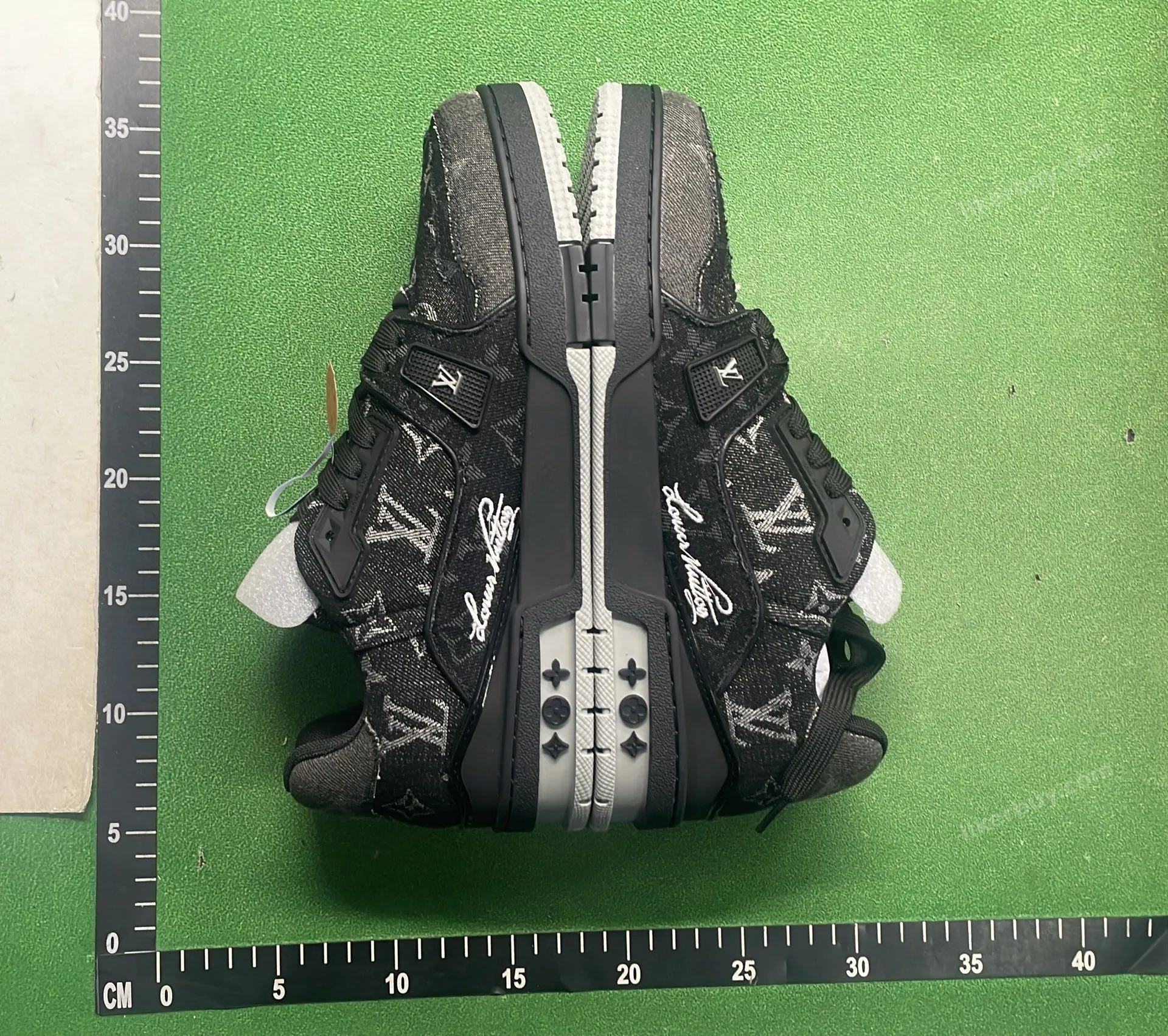 LV SHOES product reference 2