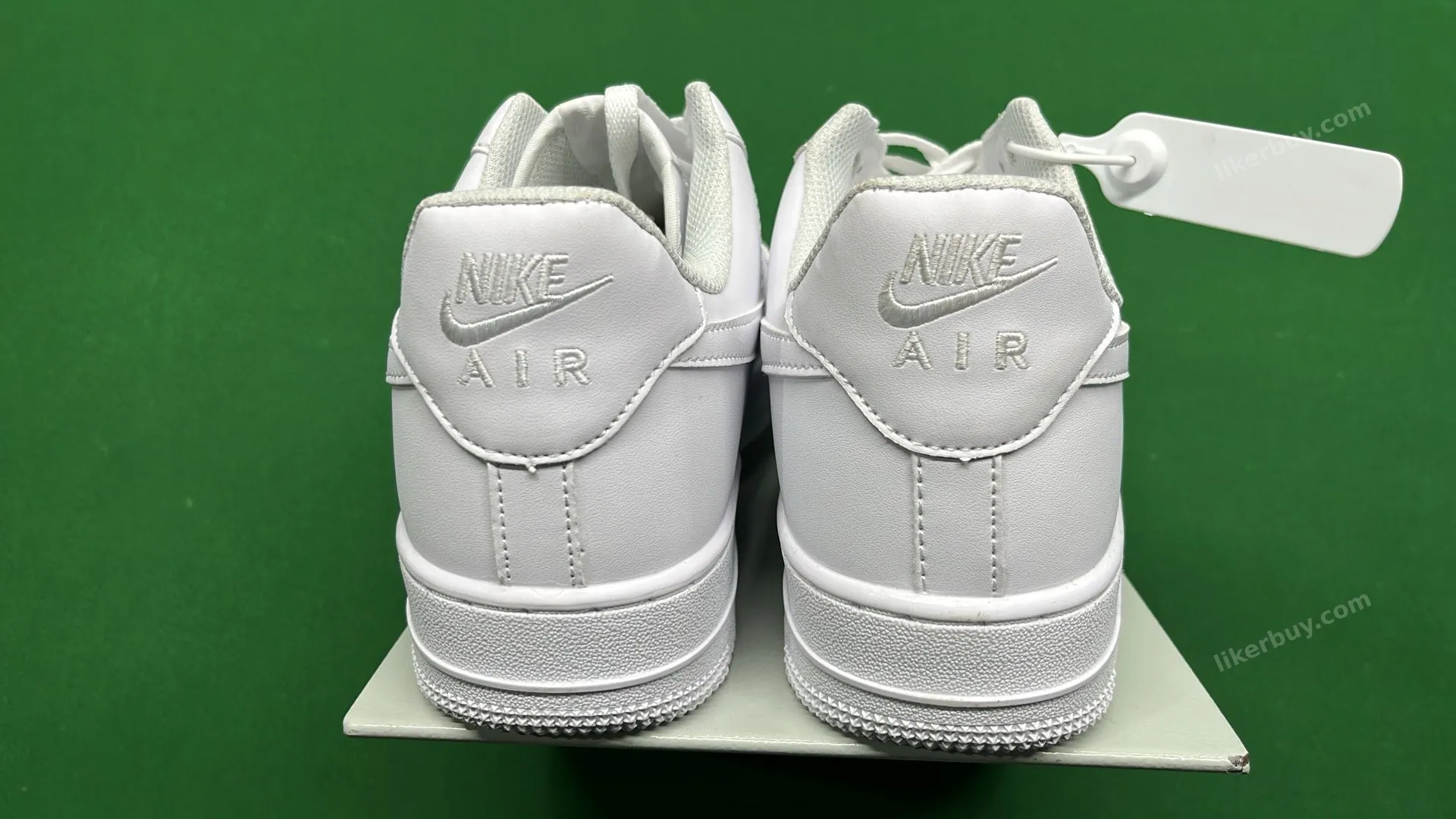 NIKE AF 1 product reference 4