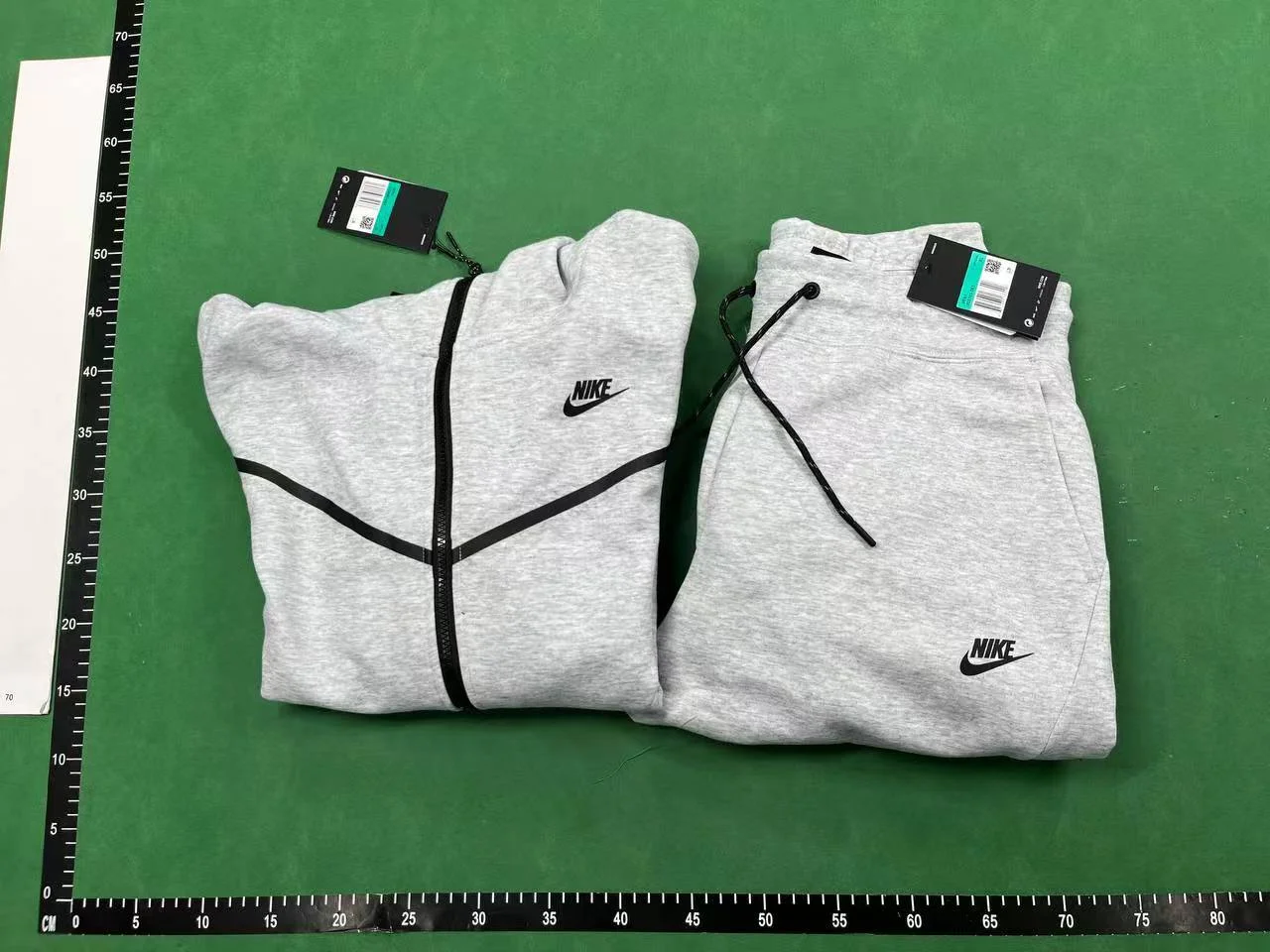 NIKE Tech set QC photo