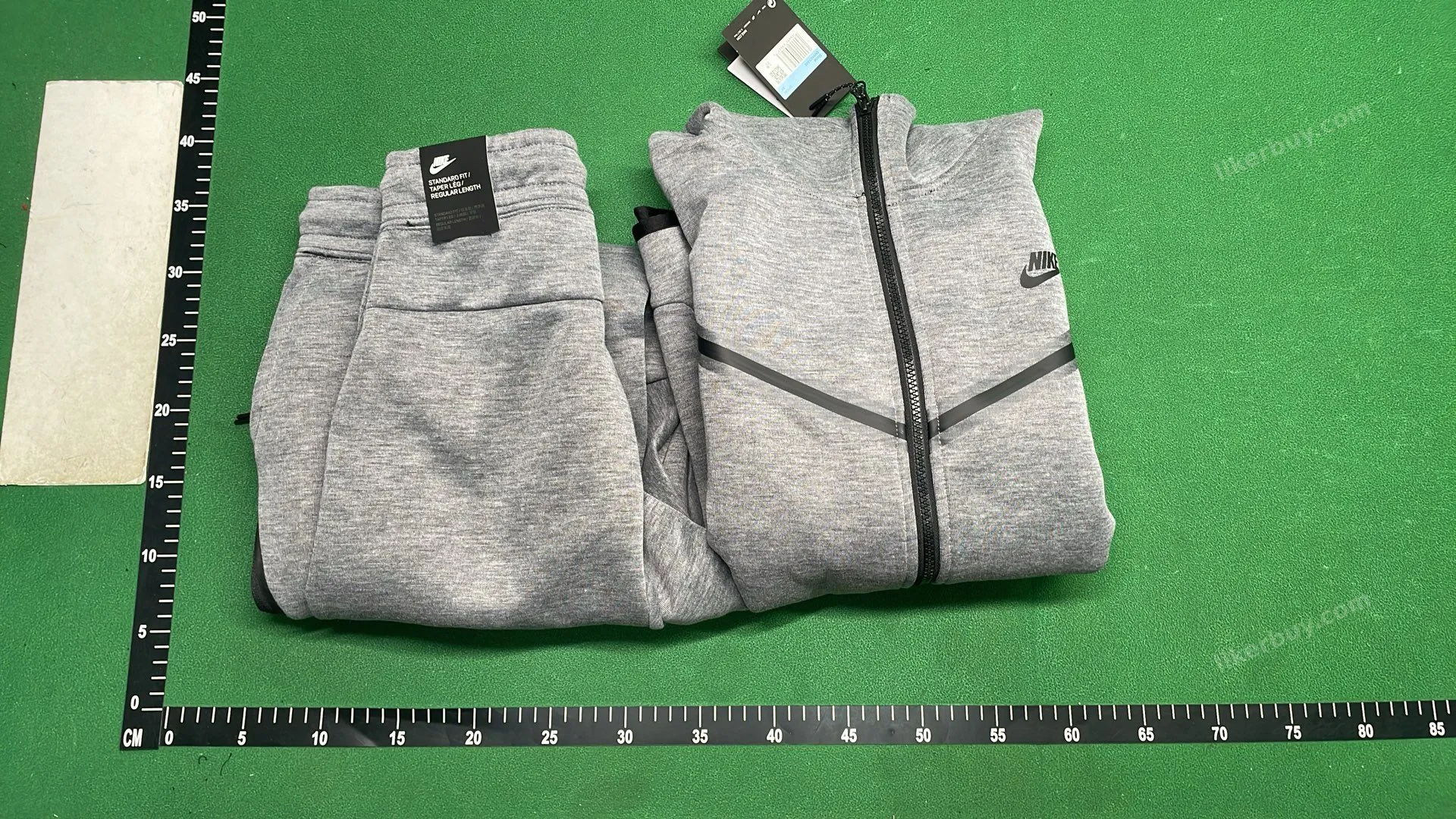 NIKE Tech set product reference 6