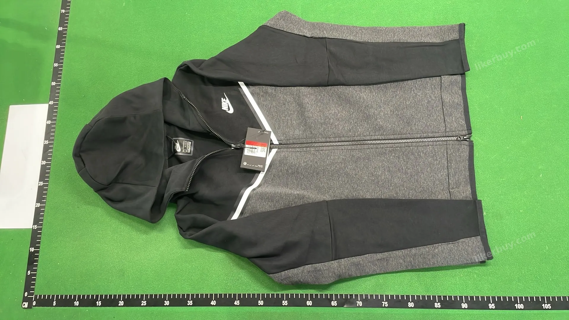 NIKE Tech set product reference 4