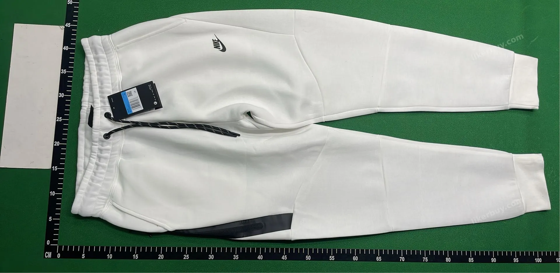 NIKE Tech set product reference 12