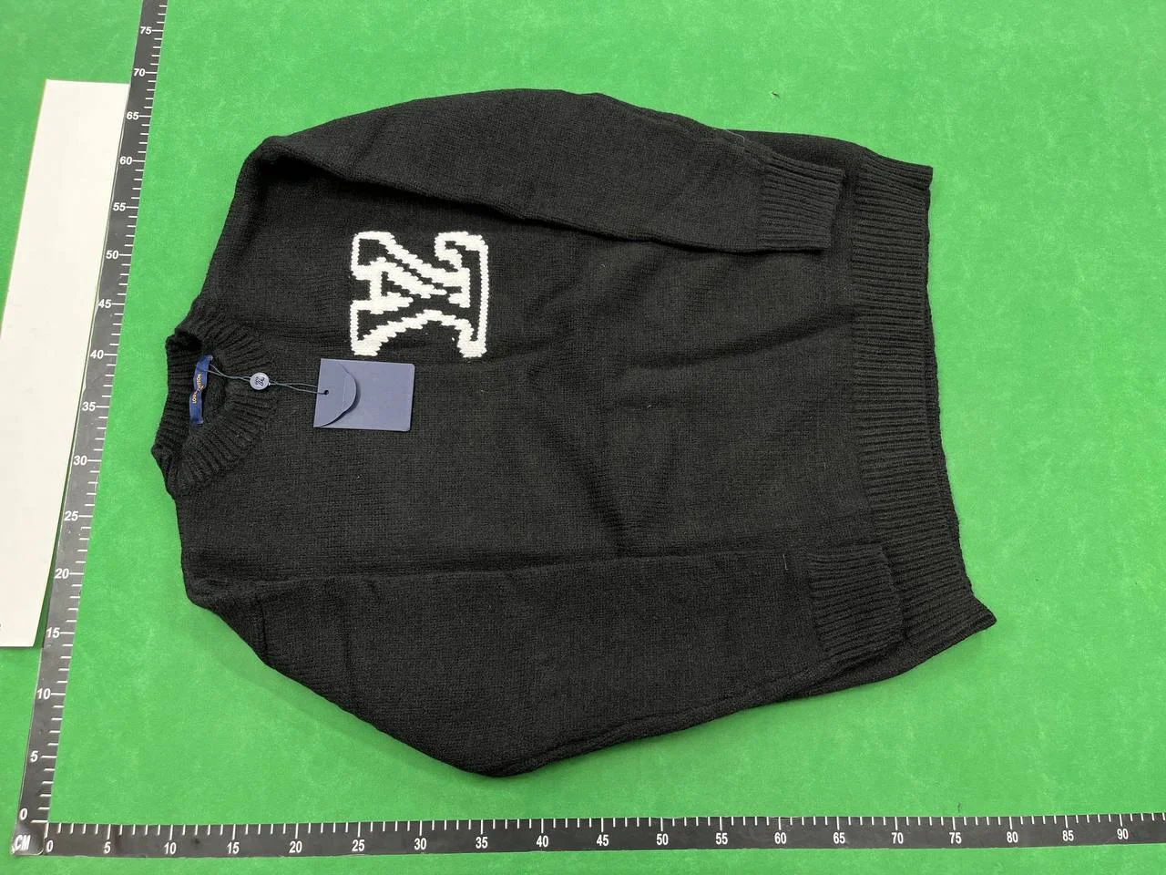 LV Louis Vuitton Sweater (27 styles) QC photo