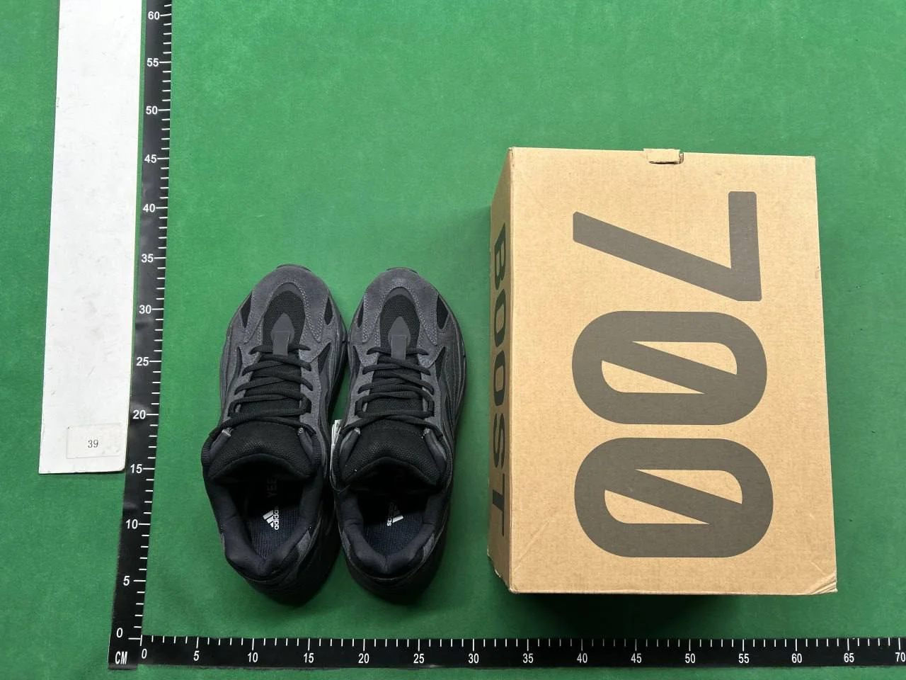 Adidas Yeezy boost 700 QC photo
