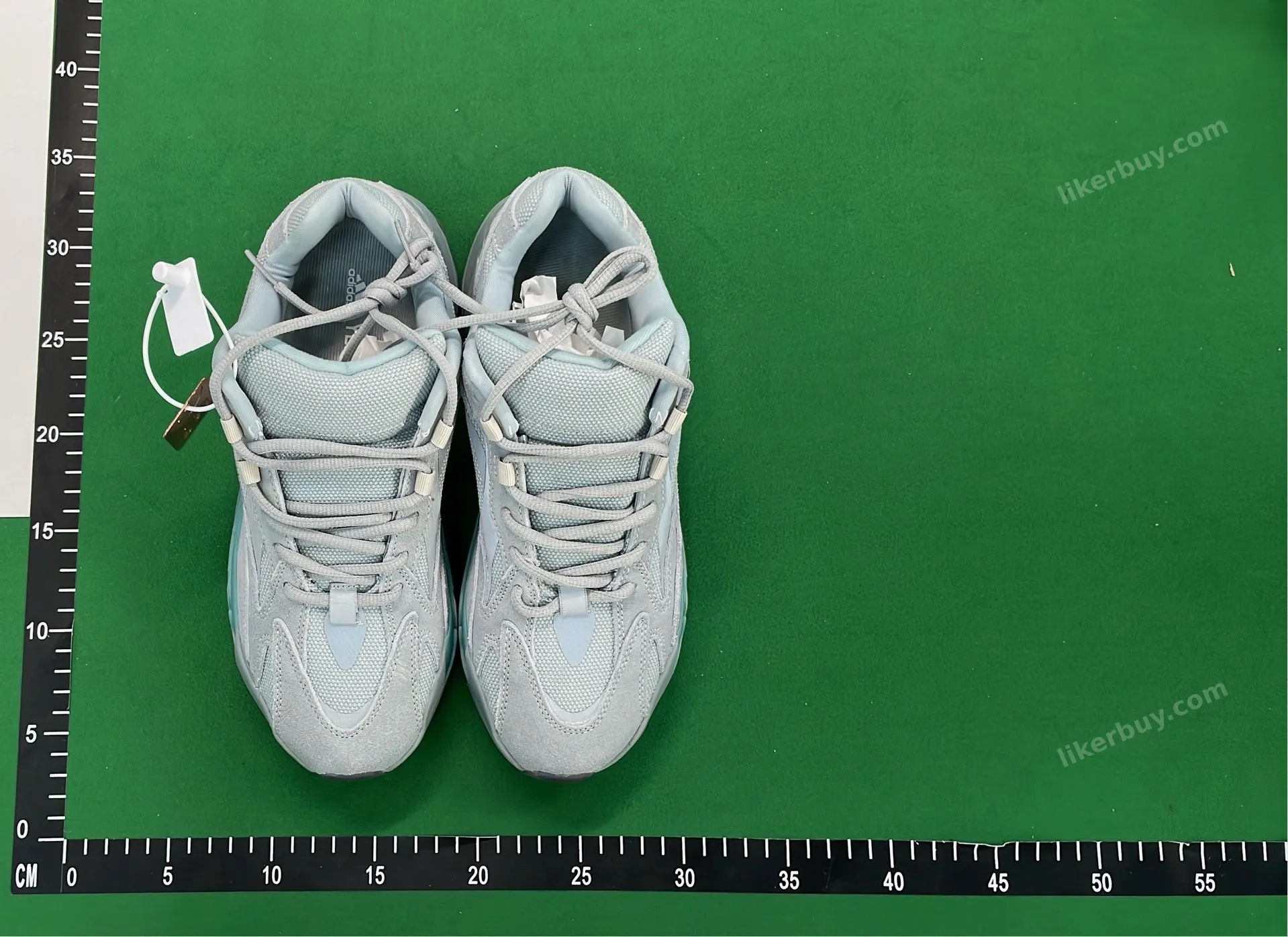 Adidas Yeezy boost 700 product reference 7