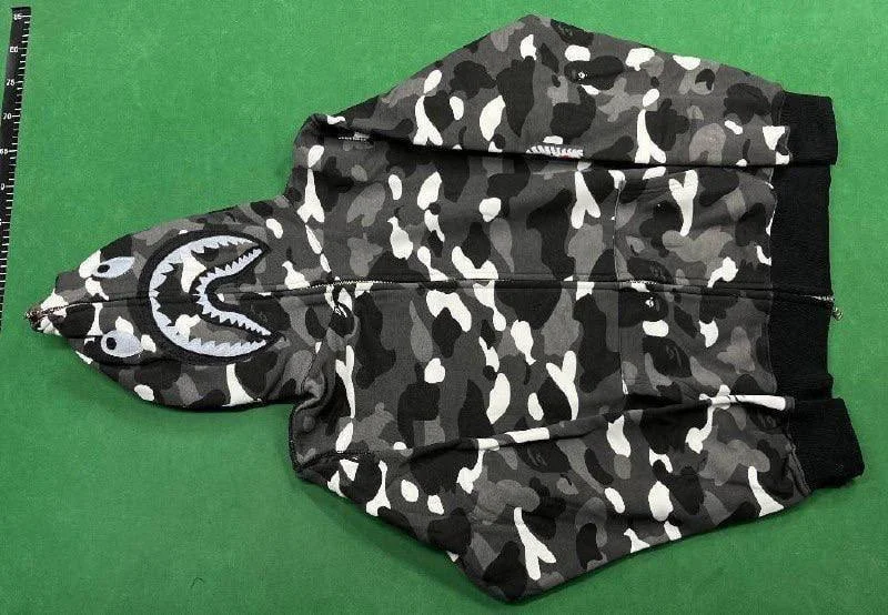 BAPE Hoodie QC photo