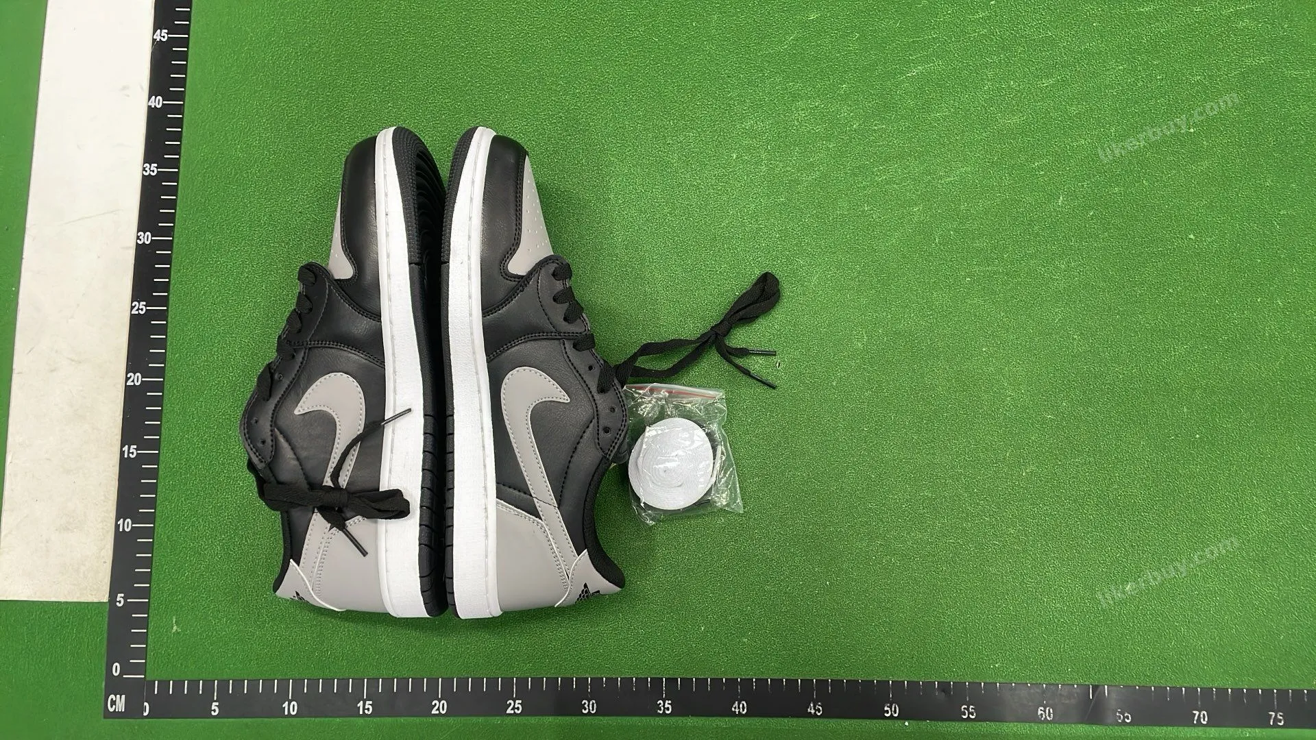 BF Nike Air JORDAN1 LOW product reference 3