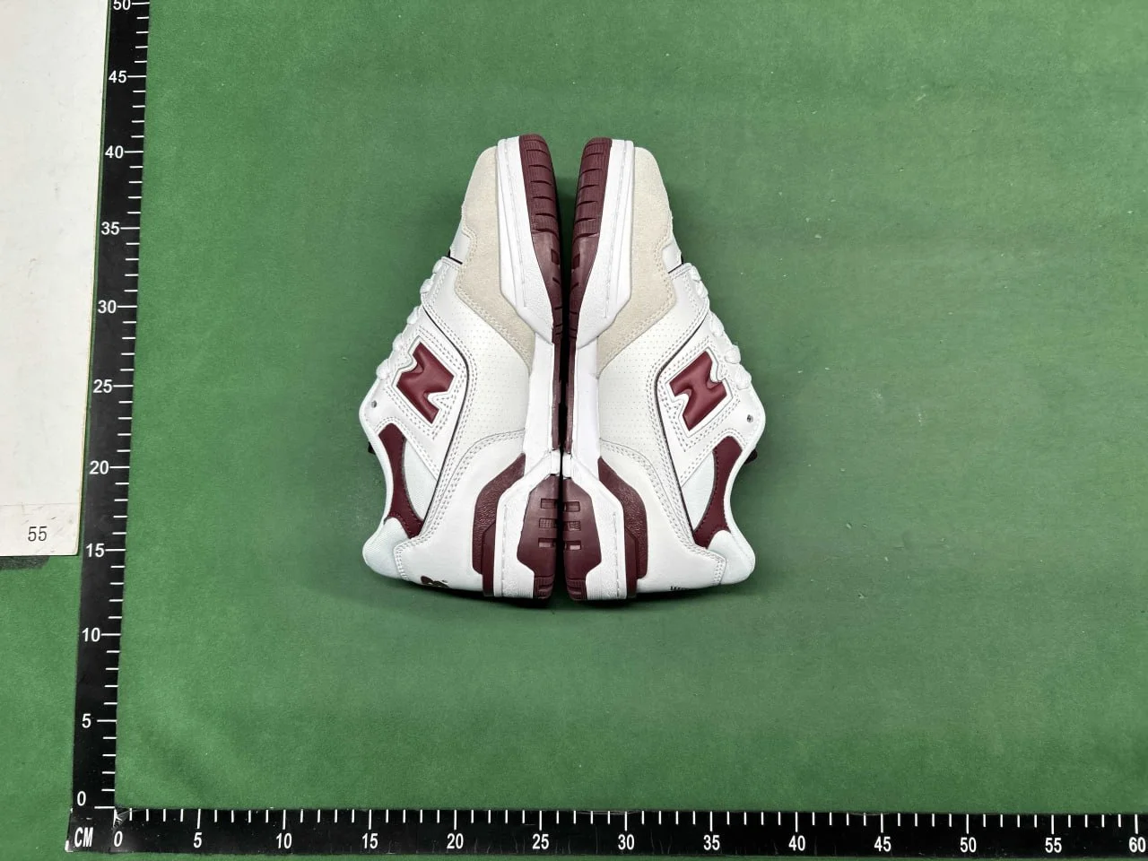 New Balances 550 shoes QC photo