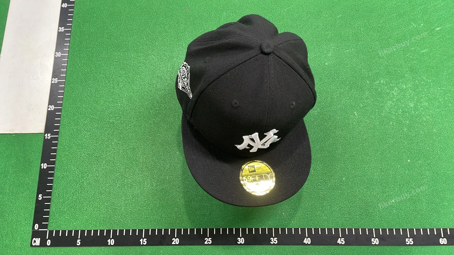 Caps product reference 3