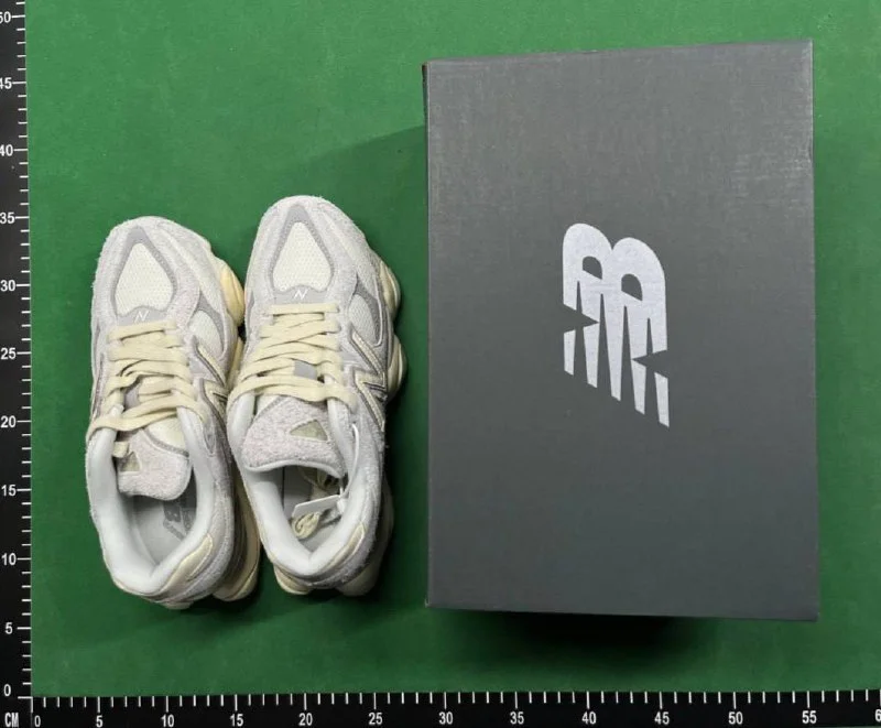New Balance 9060 QC photo