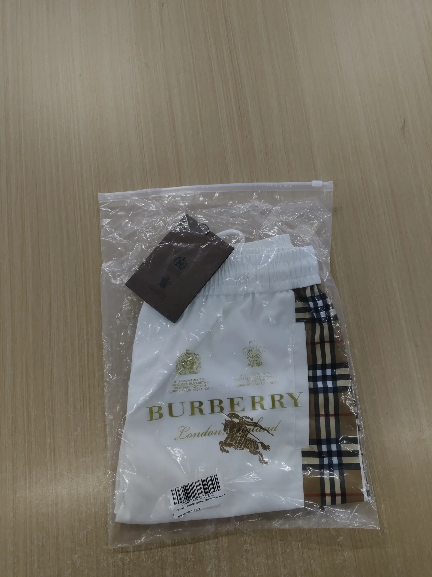 Burberry Shorts QC photo