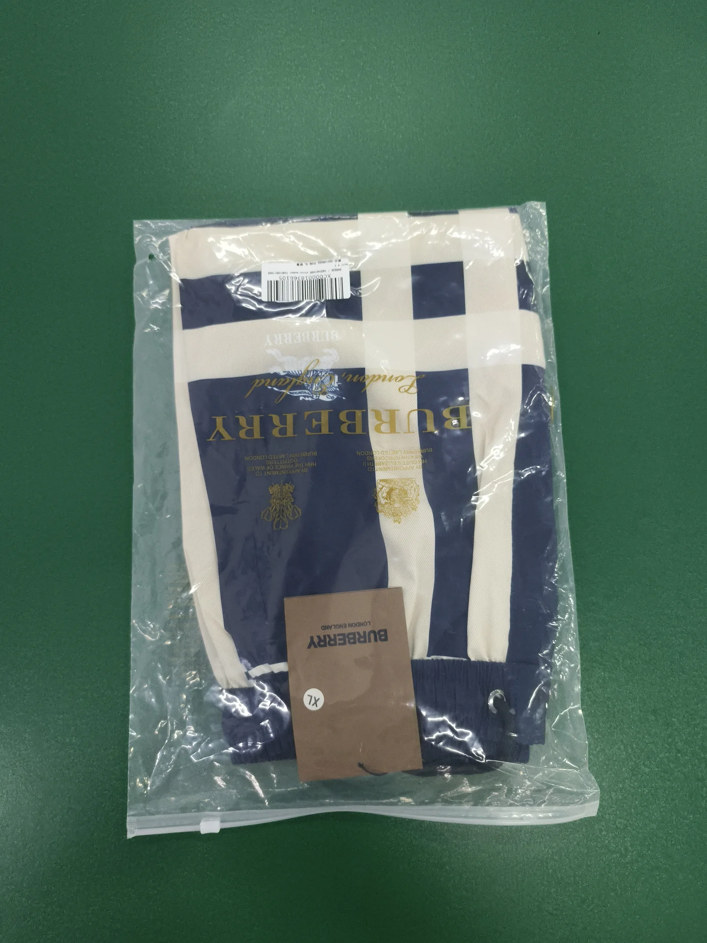 Burberry Shorts QC photo