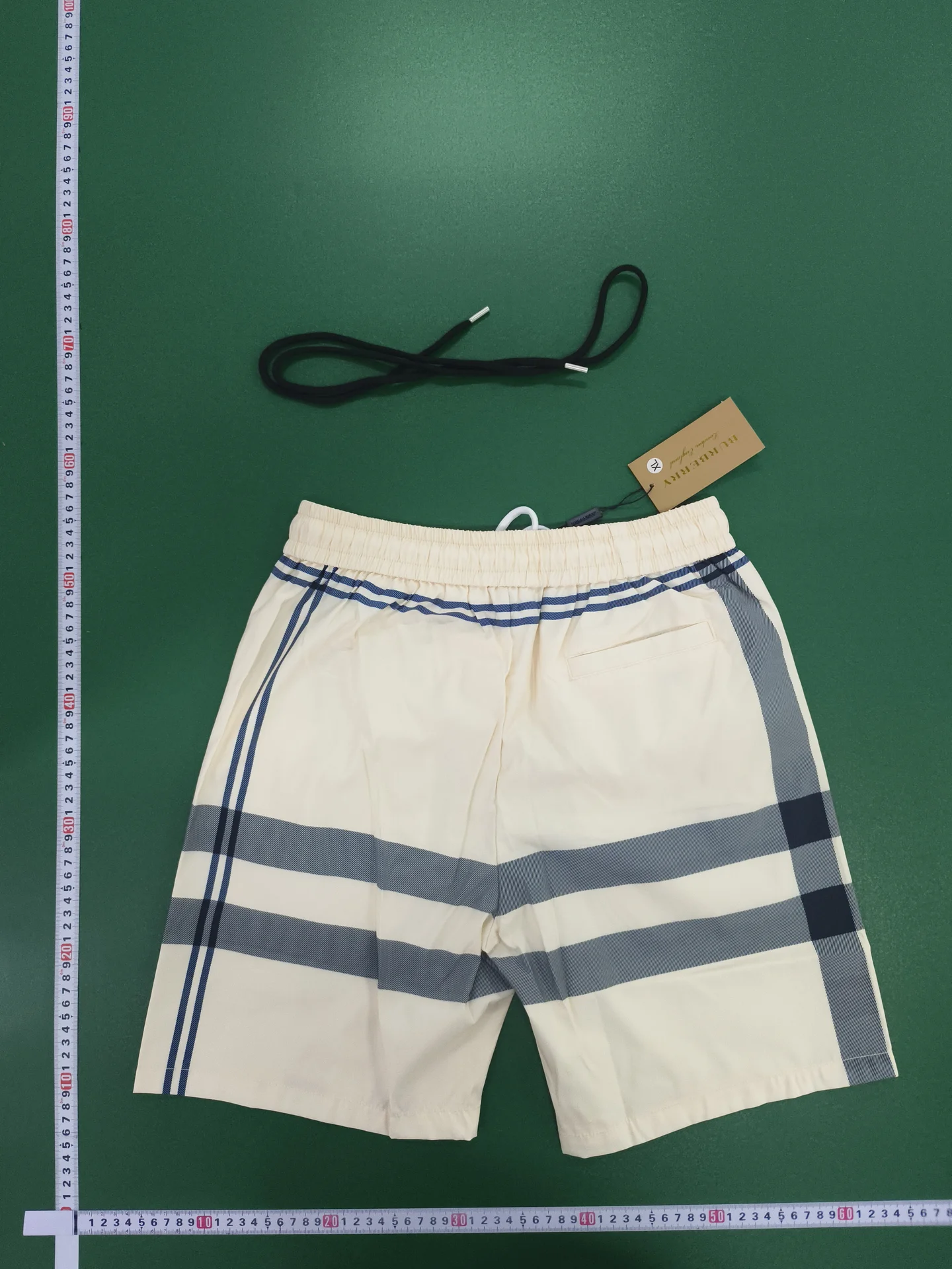 Burberry Shorts QC photo