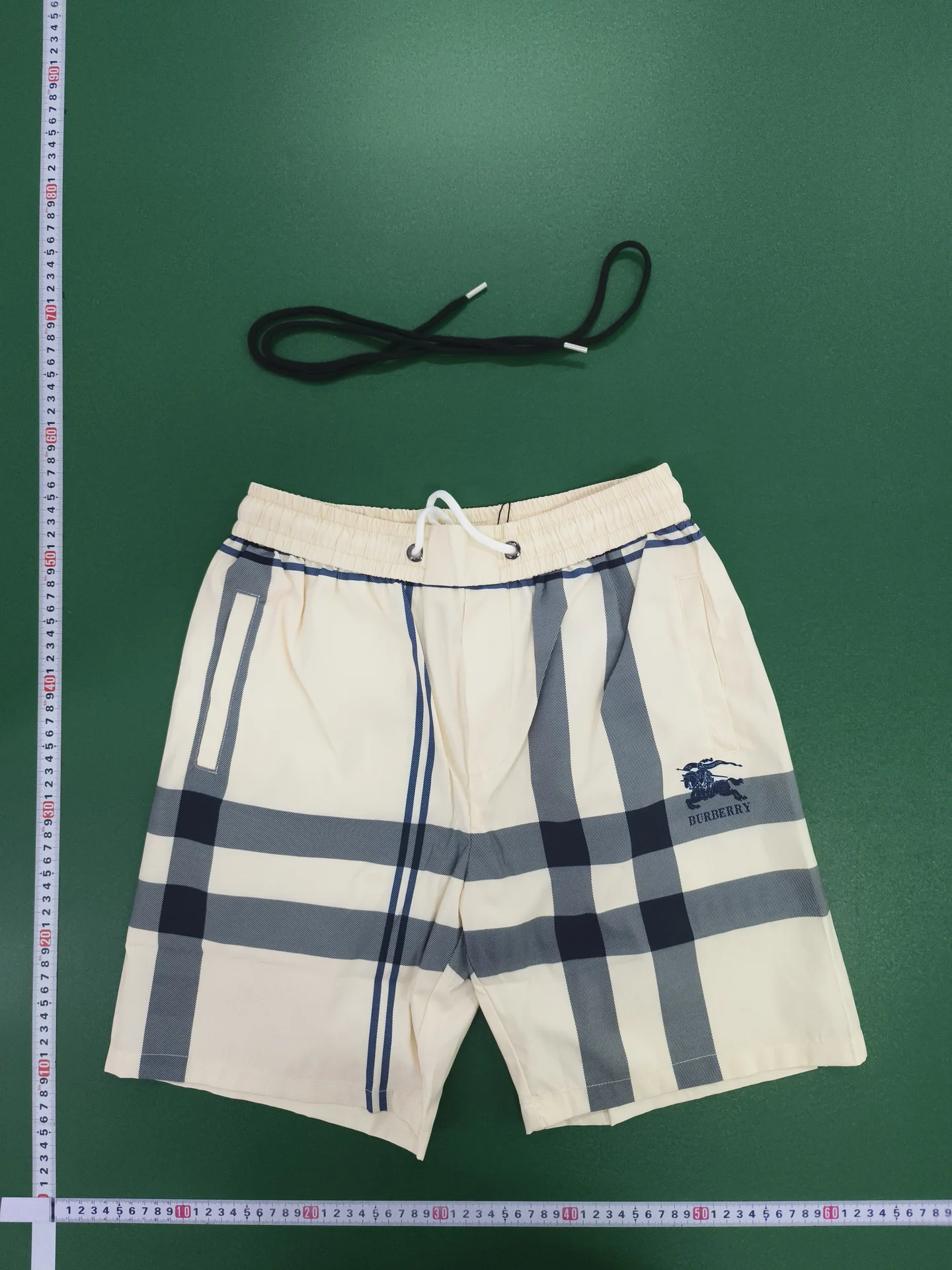 Burberry Shorts QC photo