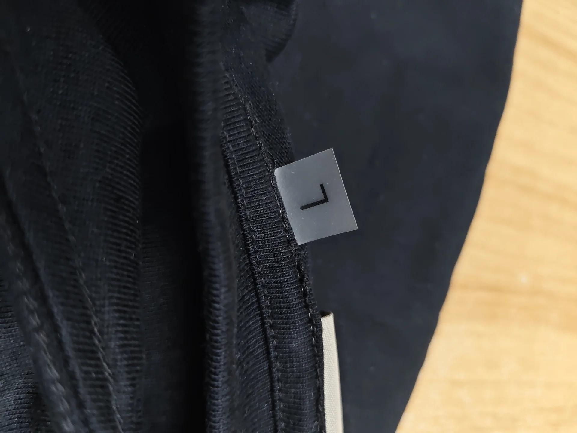 Fear Of God X ESSENTIALS T-shirt 43style QC photo