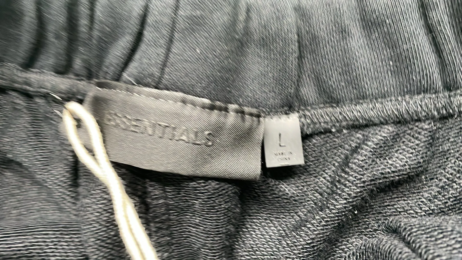 Fear Of God X ESSENTIALS T-shirt 43style product reference 4