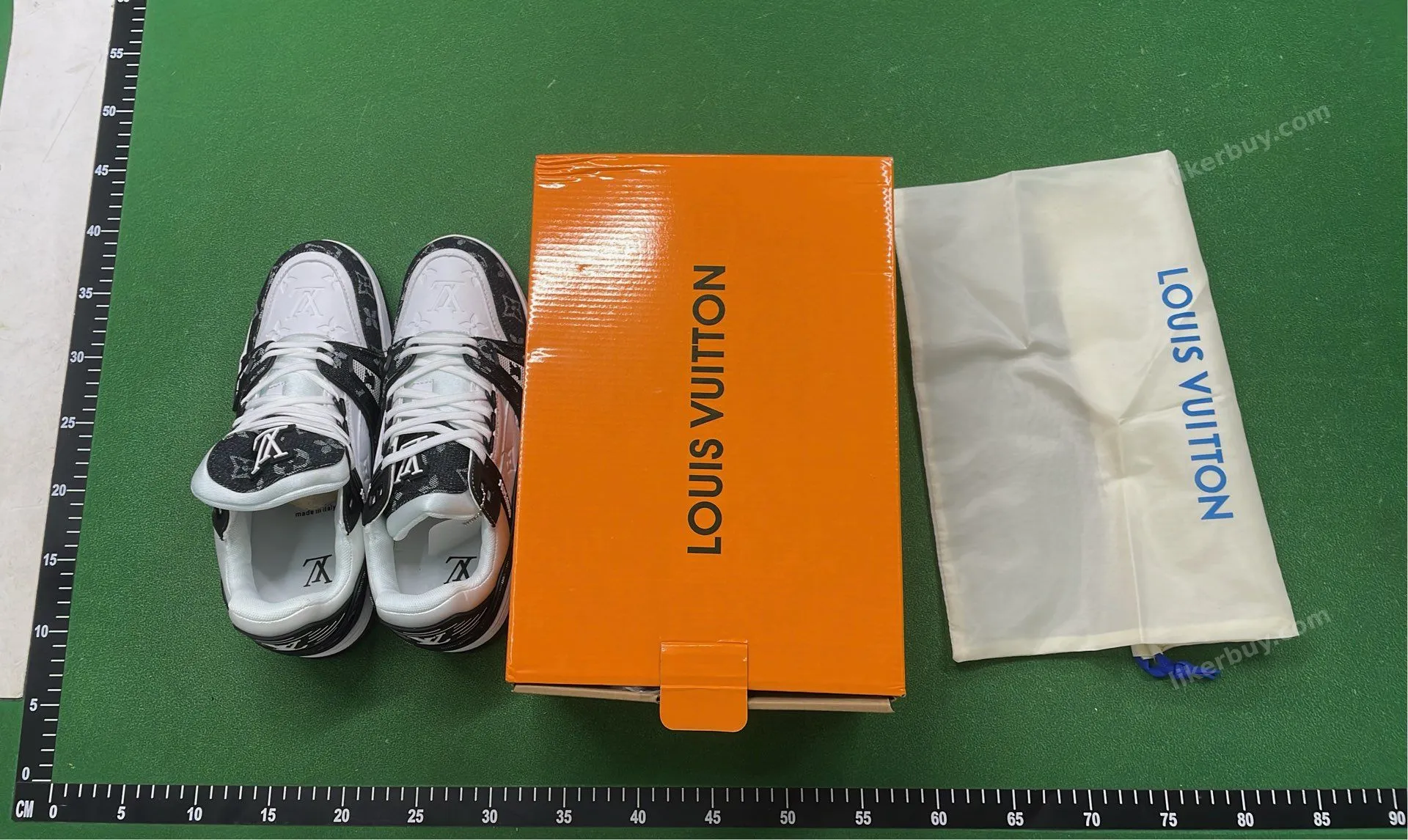 LV Louis Vuitton Trainer Shoes Sneakers product reference 6