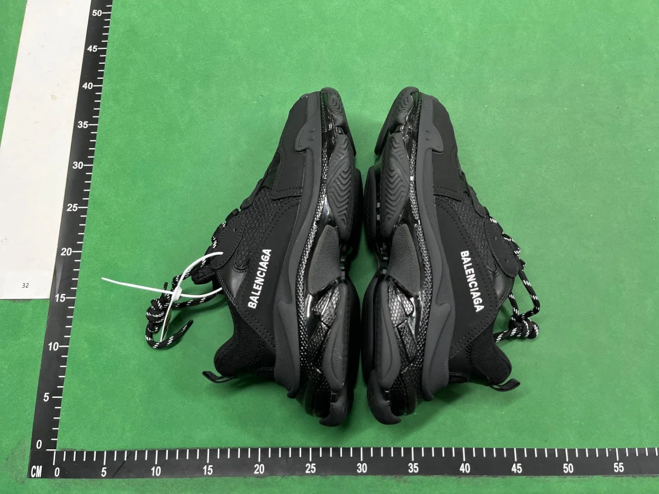 Balenciaga shoes (36 CP) QC photo