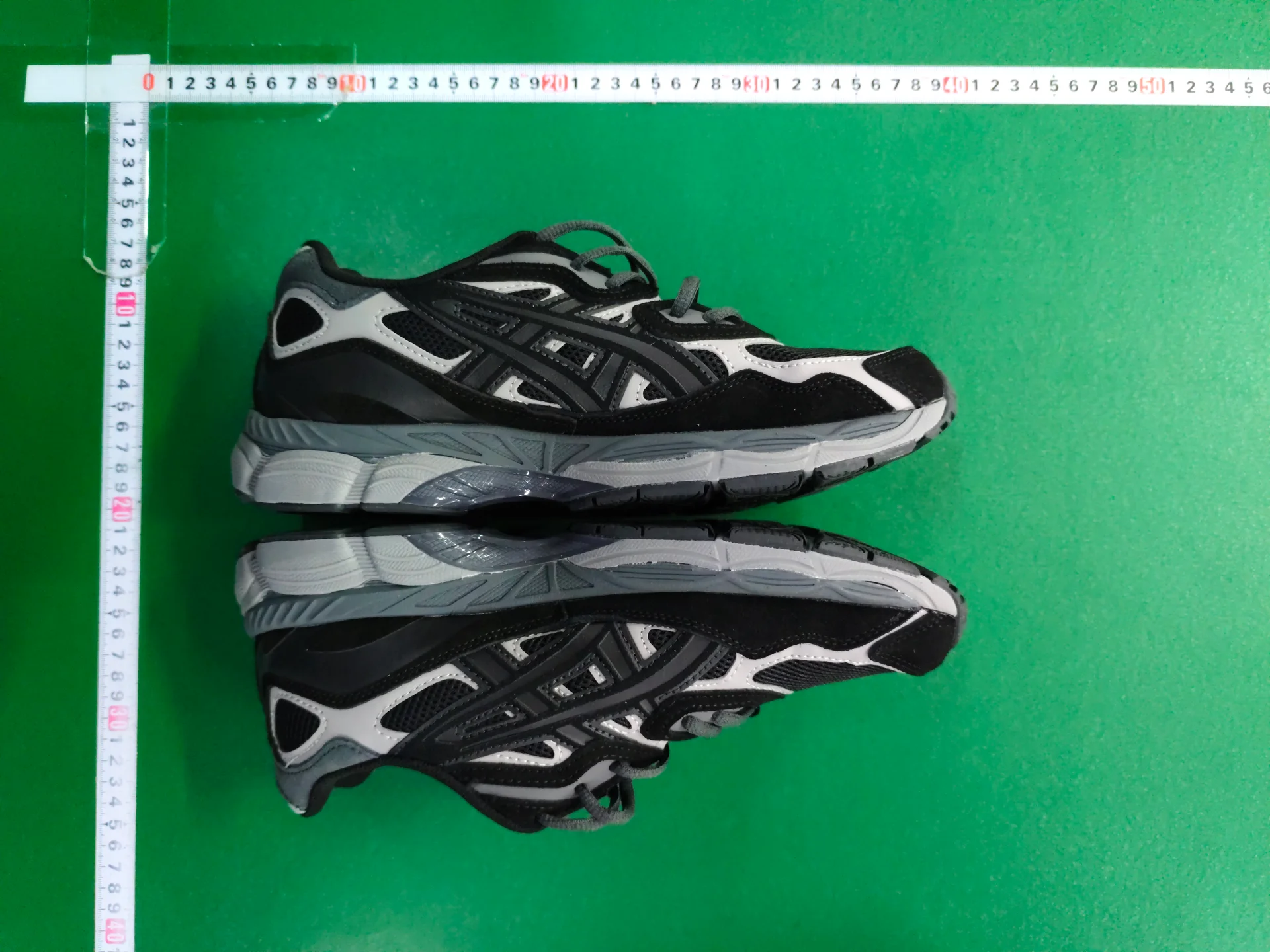 Asics shoes (11 CP) QC photo