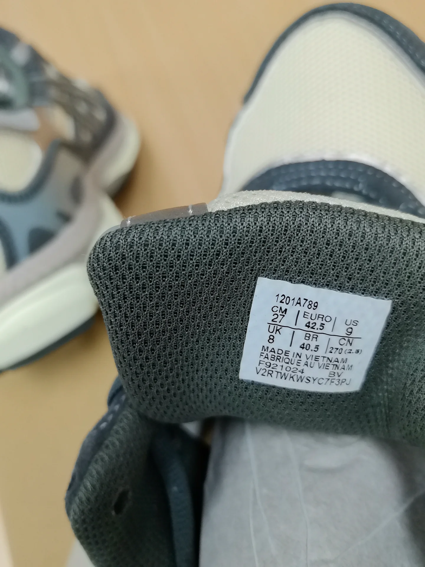 Asics shoes (11 CP) QC photo