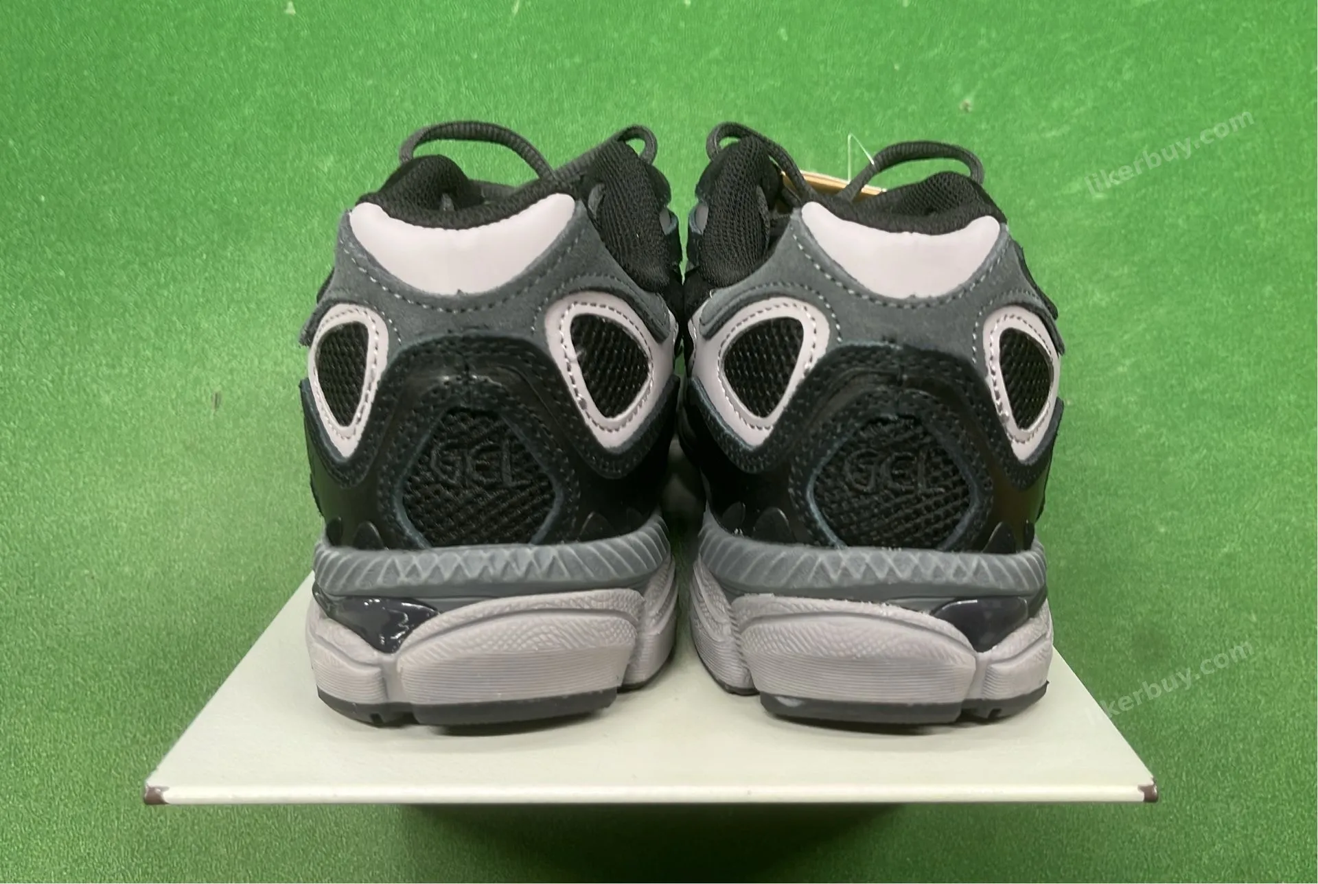 Asics shoes product reference 10