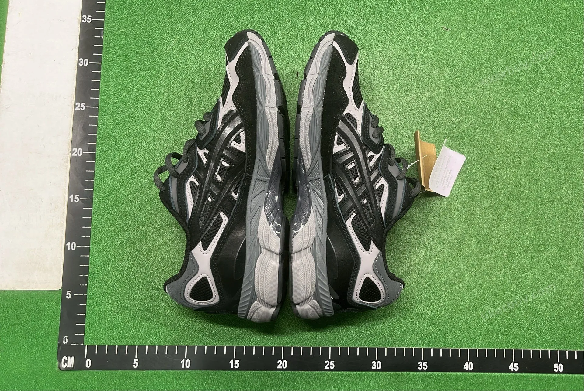 Asics shoes product reference 9