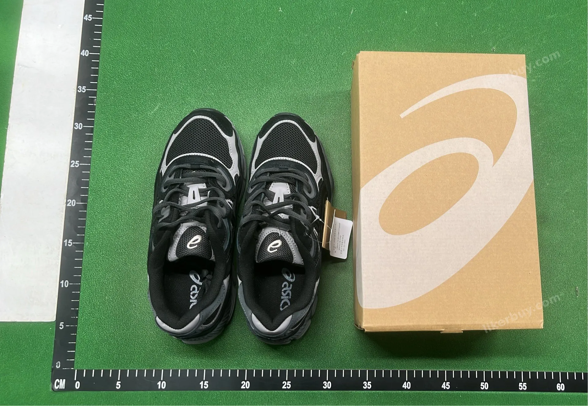 Asics shoes product reference 12