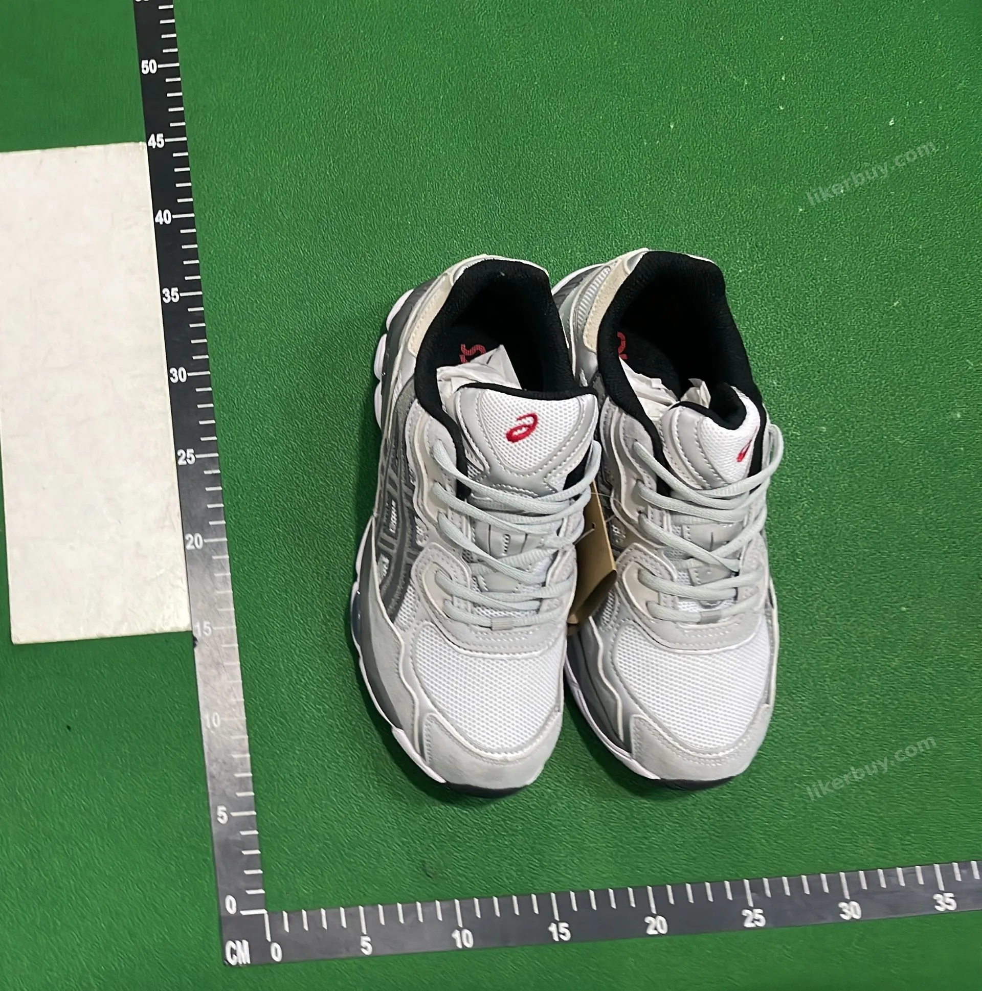 Asics shoes product reference 1