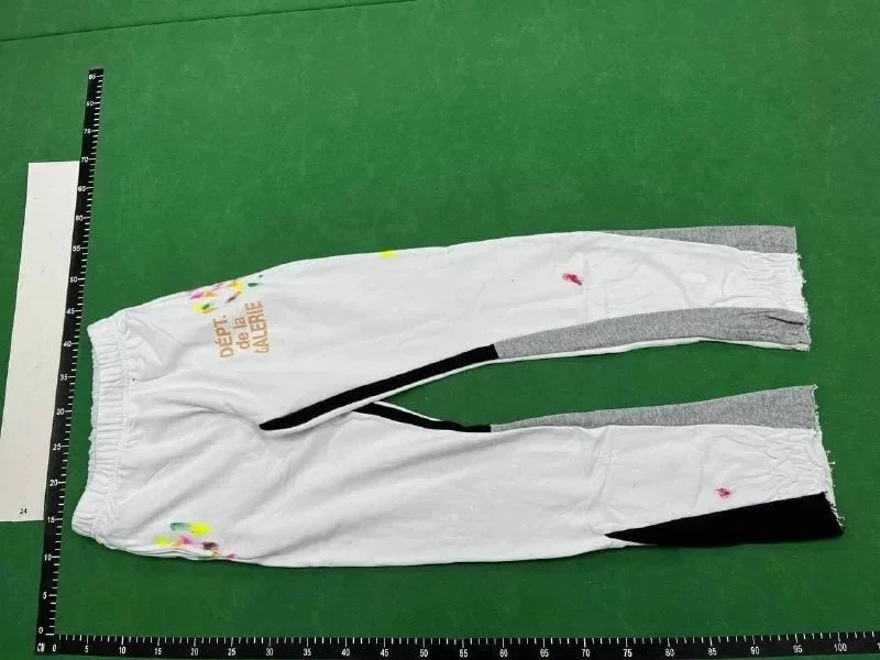 Gallery dept pants (29 CP) QC photo