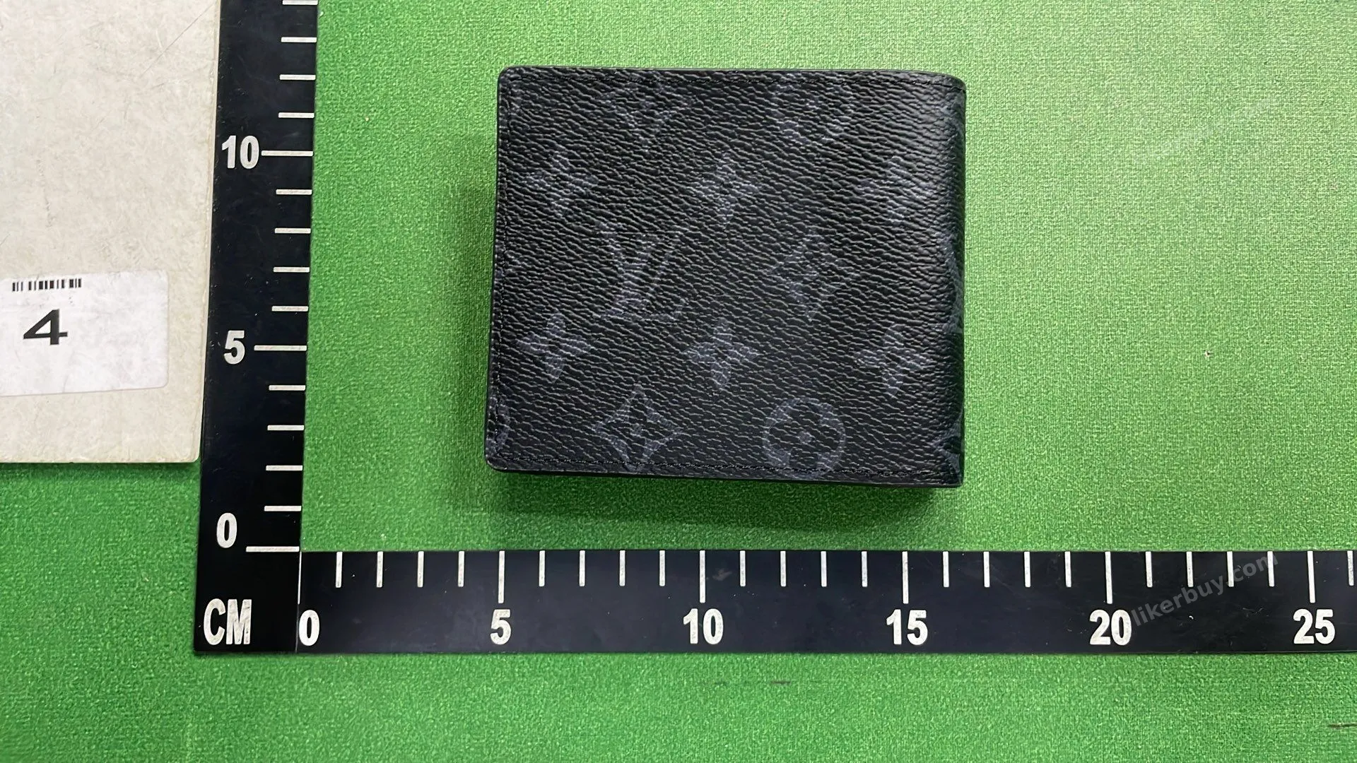 LV Wallet product reference 3