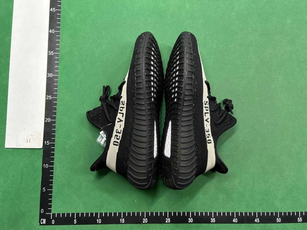 Adidas Yezzy 350 (23 CP) QC photo