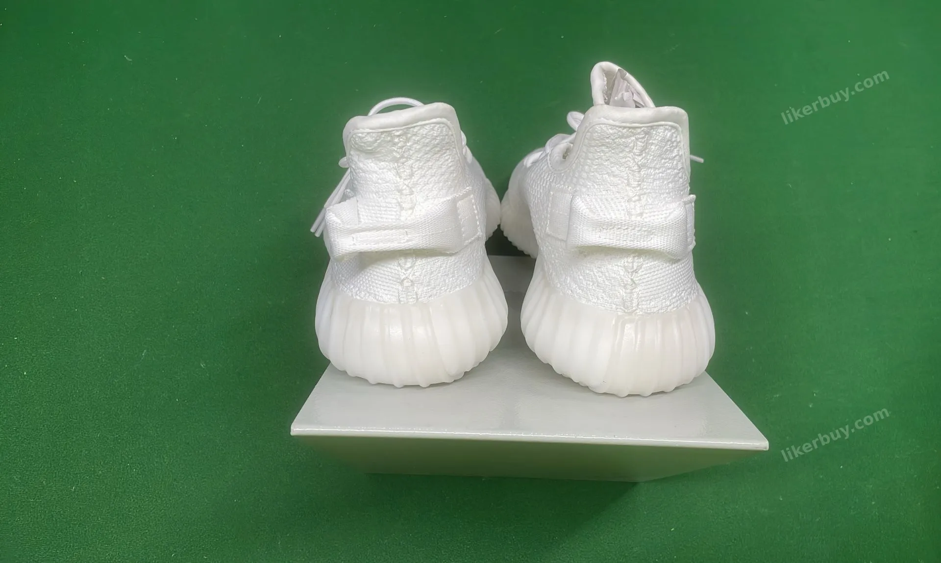 Adidas Yezzy 350 product reference 4