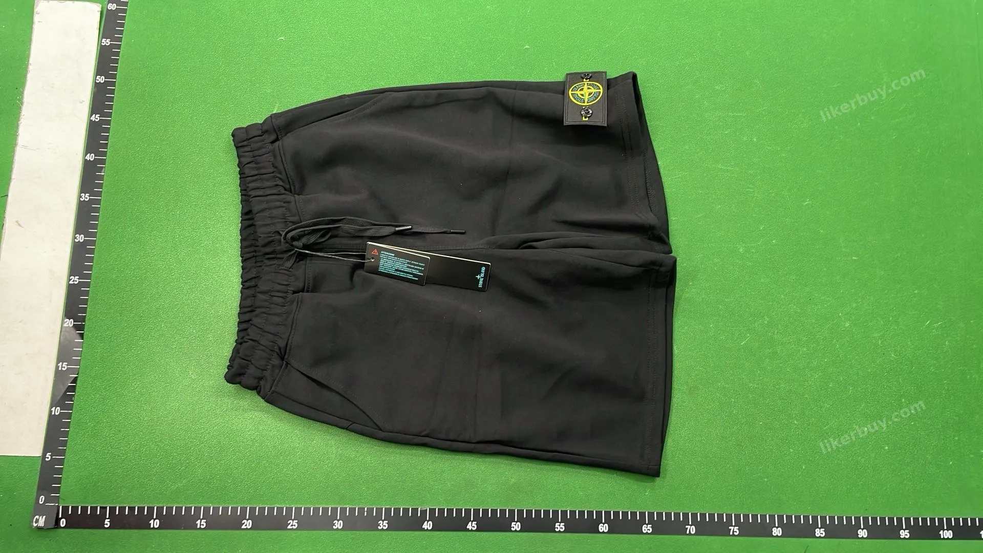 Corteiz shorts product reference 11