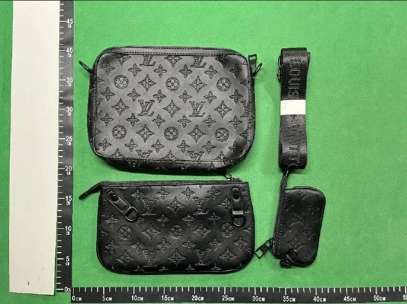 LV Bag Set (3 bags) QC photo