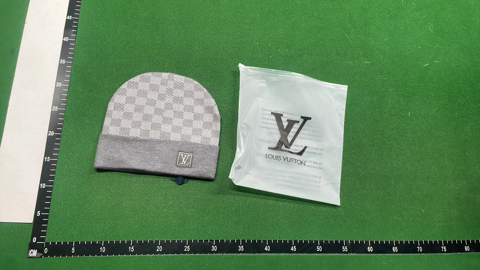 LV Beanie product reference 10